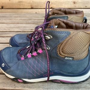 Oboz Sapphire Mid Waterproof Hiking Boots - Women's sz 9